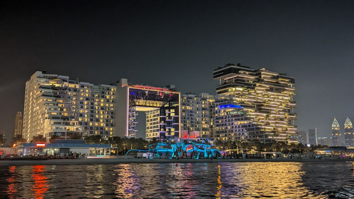 Tag 3 (2024) Dubai JBR Beach, Souks Deira e The One and Only