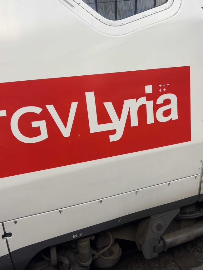 TGV Lyria