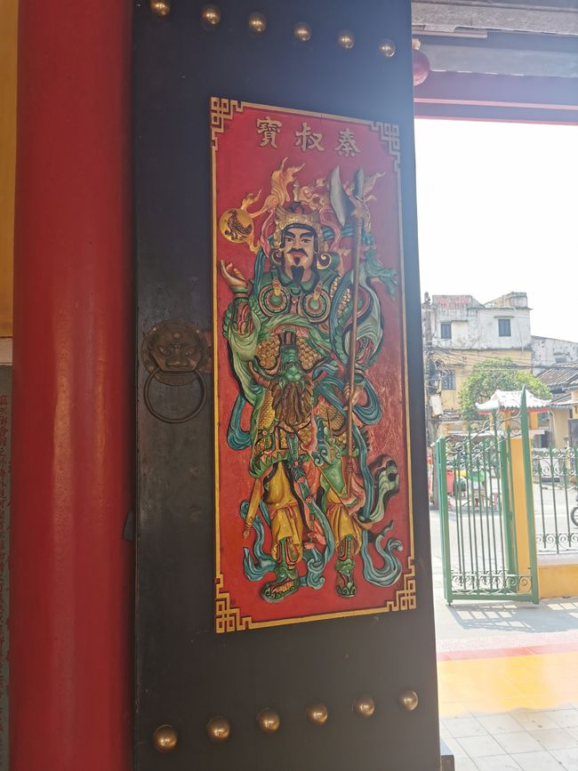 In esplorazione e shopping a Hoi An