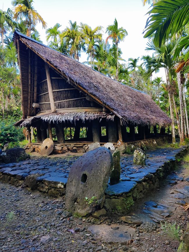 Lokale Geschichte und Kultur (Palau, Yap): Travis erzählt