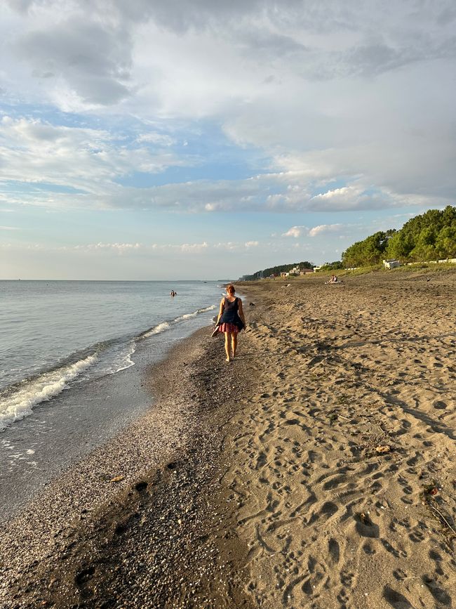 Schwarzer Sand am schwarzen Meer