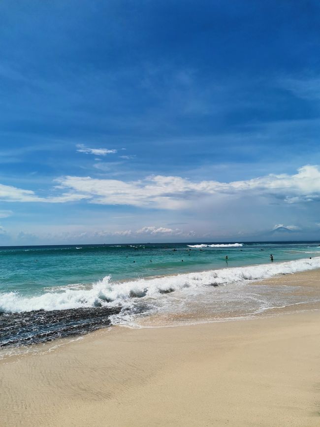 Bali - Reisfelder und Surfhotspot