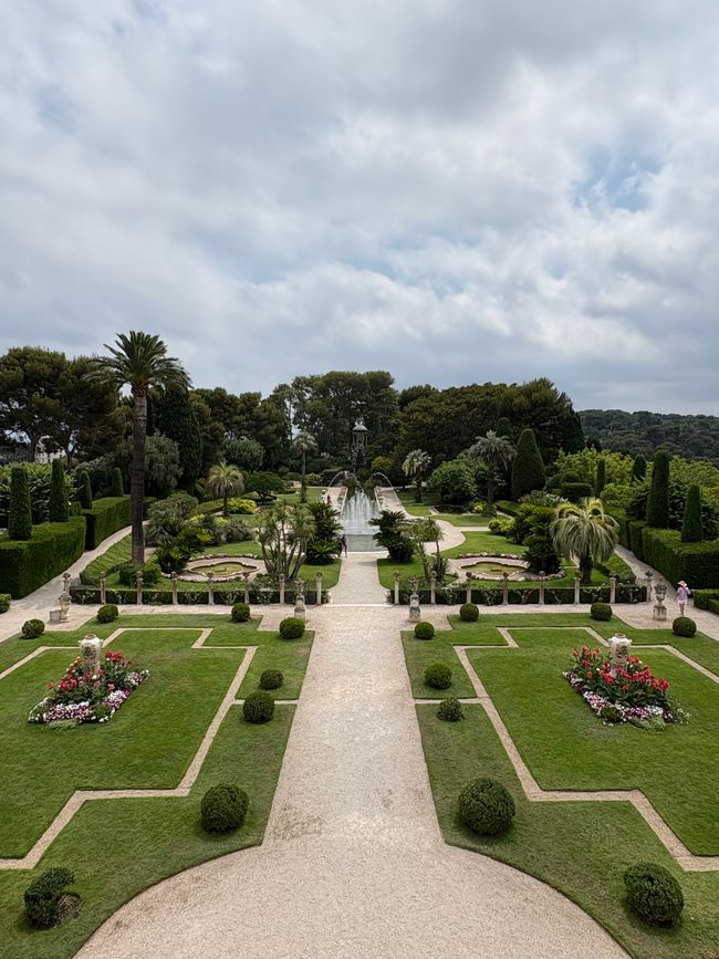 #4/4 - Nizza - Mont Boron - Villa Ephrussi de Rothschilds - Beachclub - Rückreise