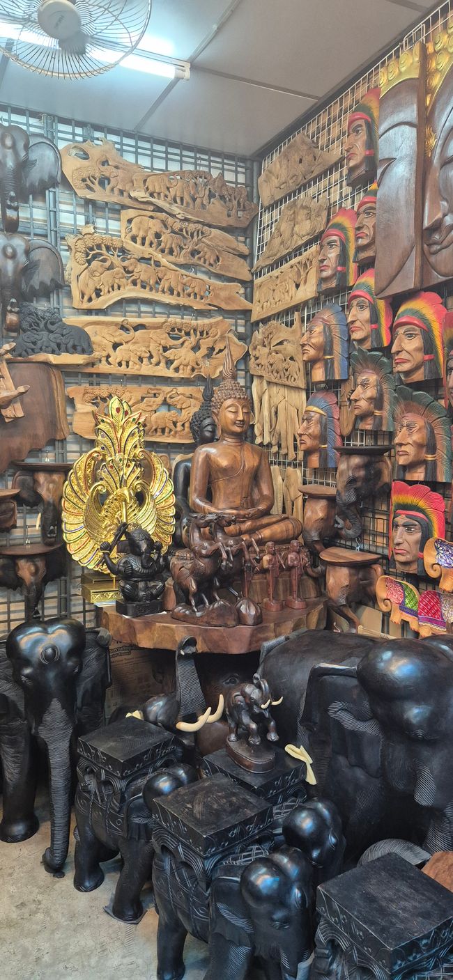 Chatuchak-Weekend-Market