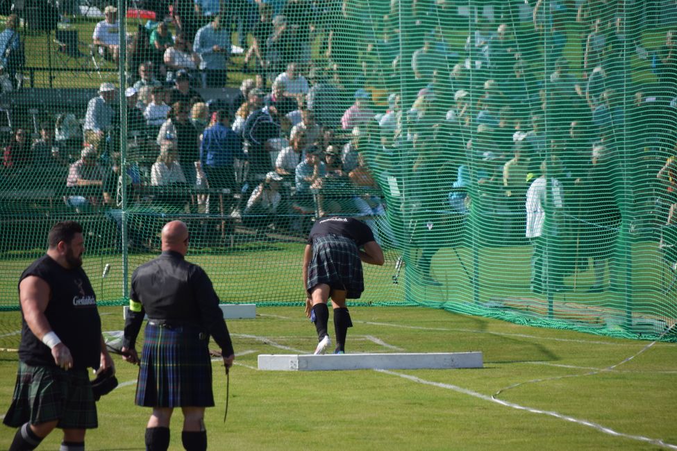 Strong Men, Pipes and Drums