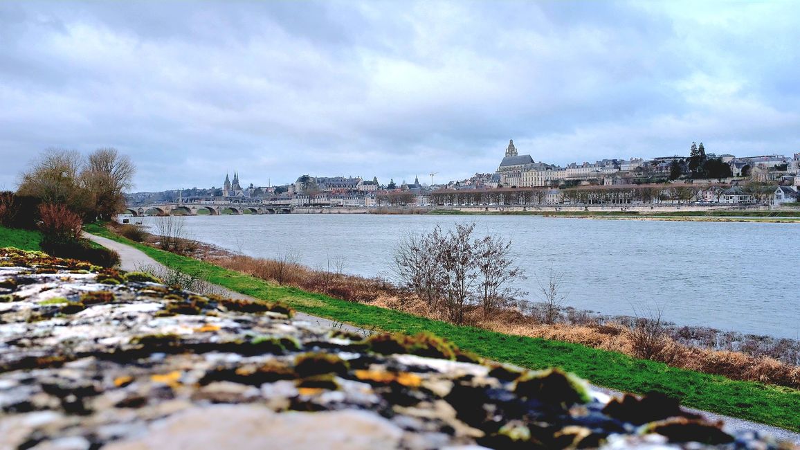 ...immer an der LOIRE entlang