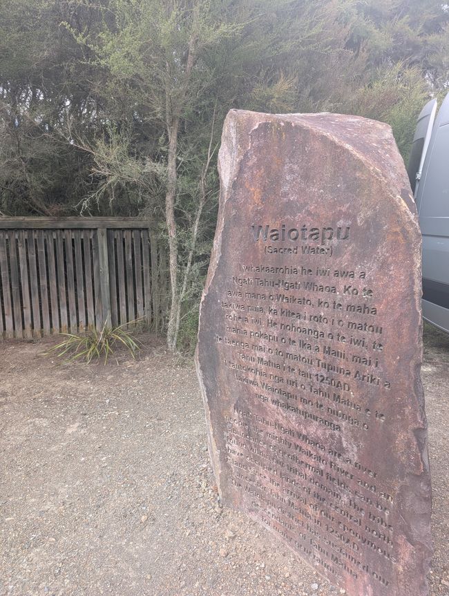 Wai-o-Tapo & Lake Aniwhenura: Ein Tag voller E