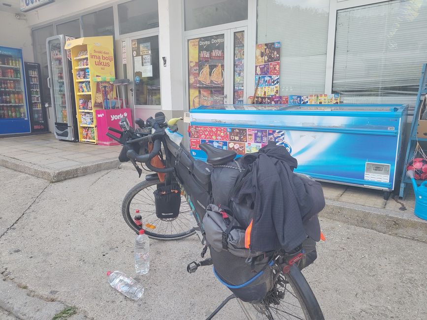 Traveling together is easier