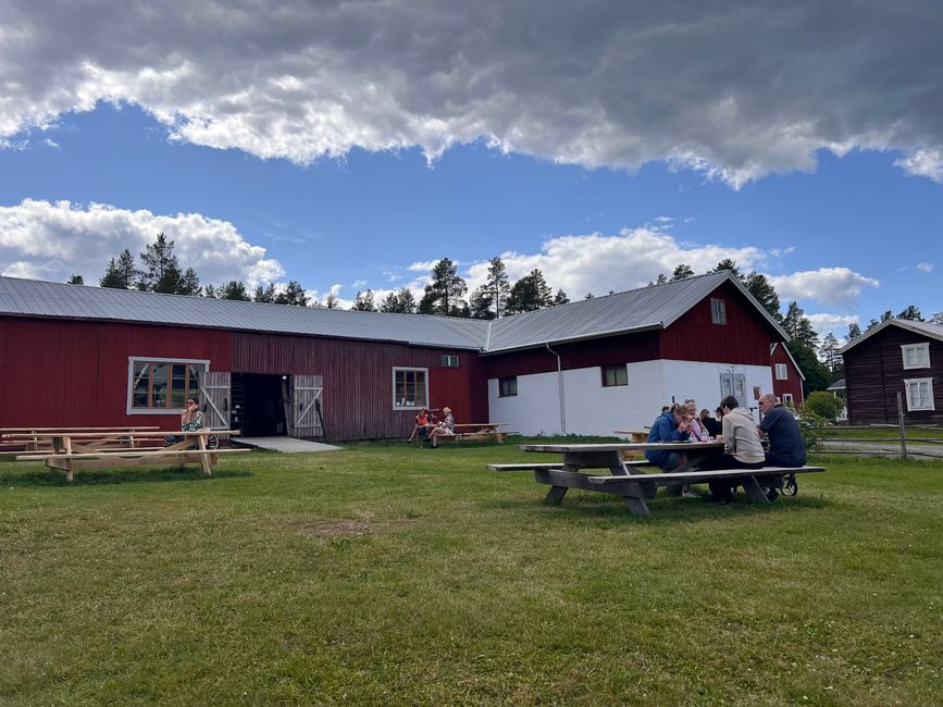 Reihenfolge im Arsch: Sommercafe in Schweden