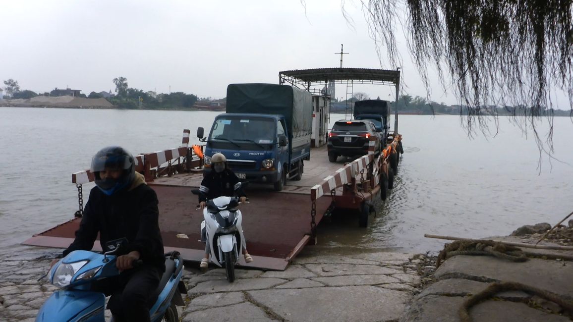Le ferry vers Quy Nhat