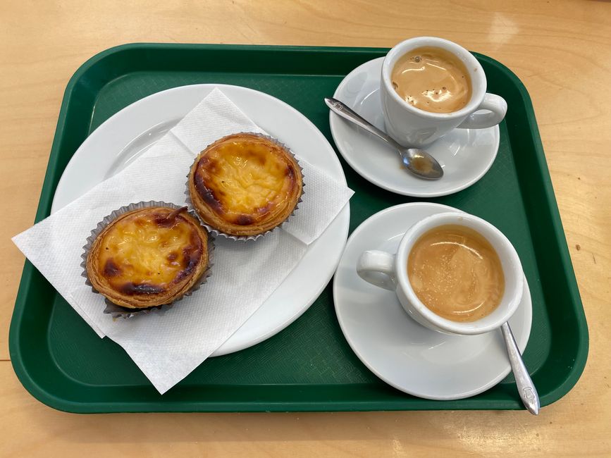 You can even get an espresso and a Nata for only €1.15 at Pingo Doce!