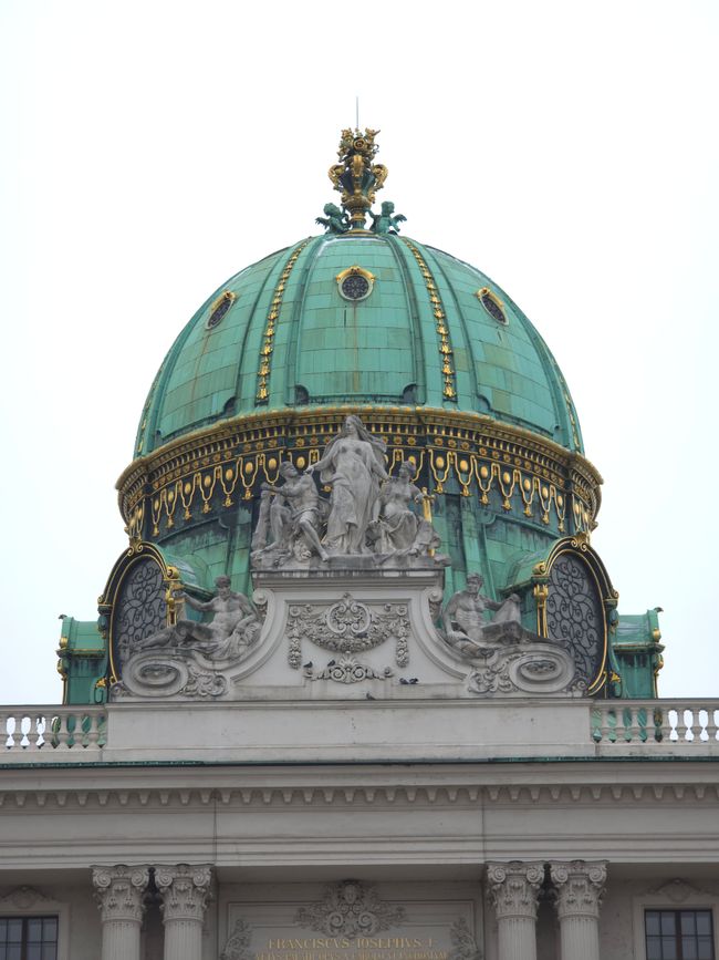 A Fairytale Christmas: Vienna, Budapest, and Bratislava Bus Tour 2025