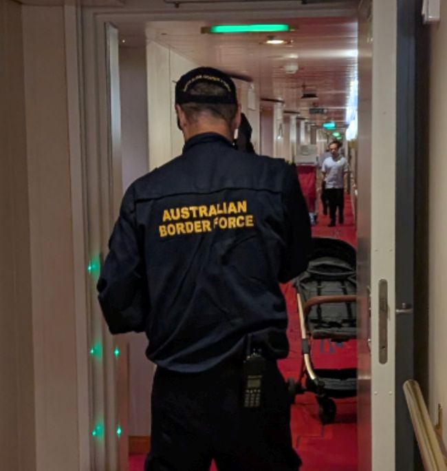 Controllo di sicurezza sulla nave