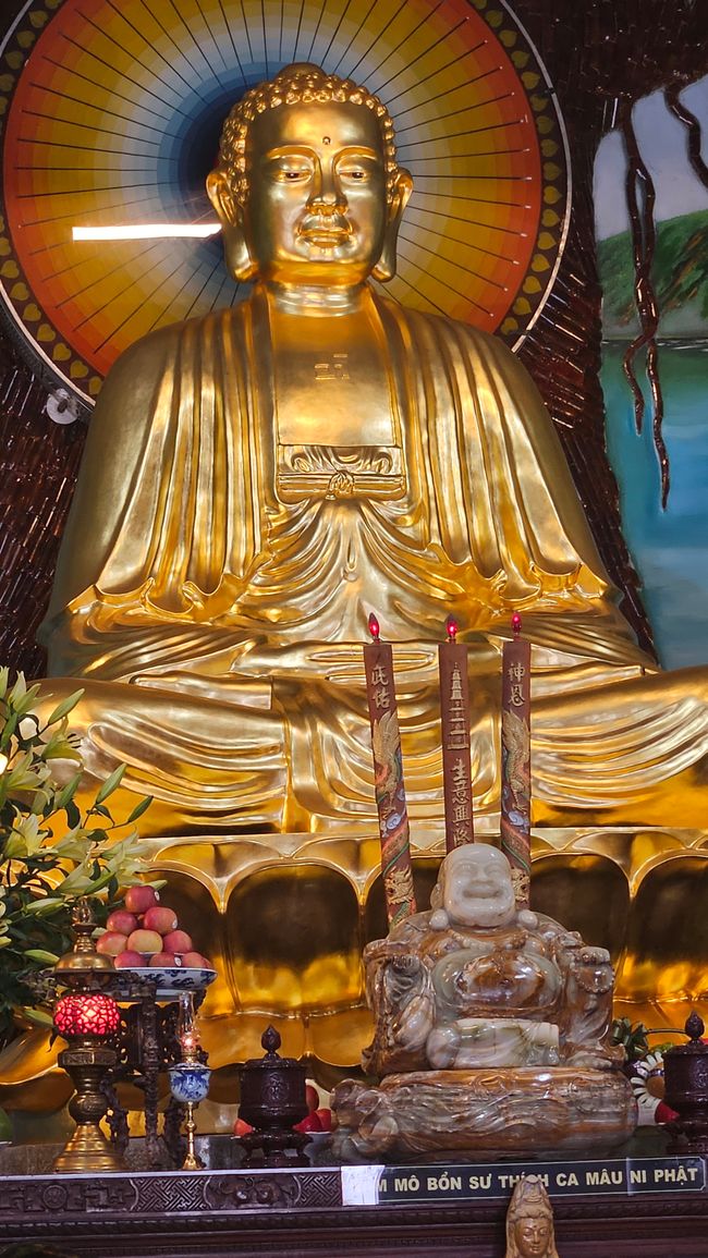 Lady Buddha, Marmorberget och Am Pu grottorna 💕