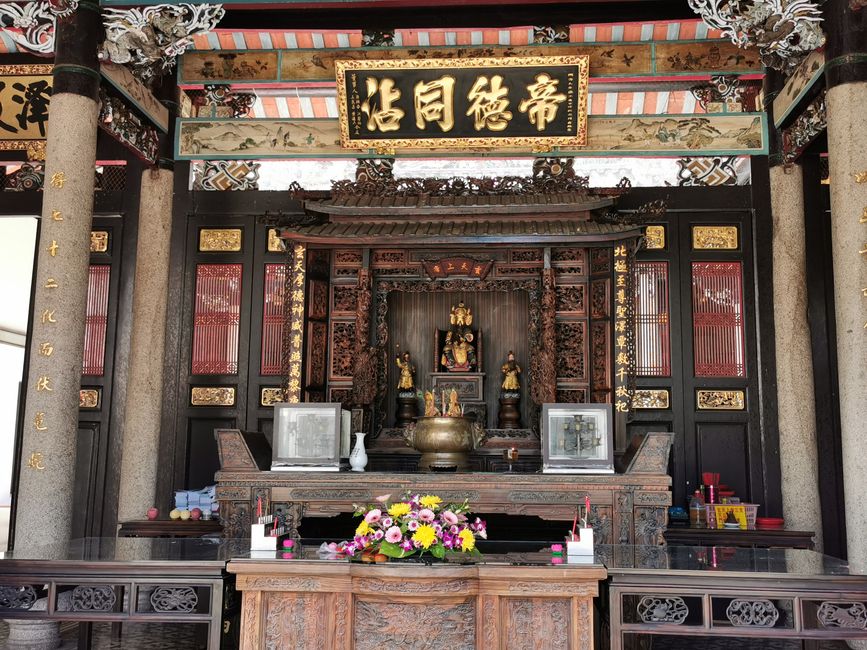 Viaggio verso l'isola di Penang e visite turistiche a Georgetown