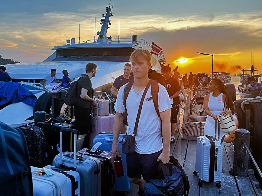 Ankunft mit der Fähre in Koh Tao