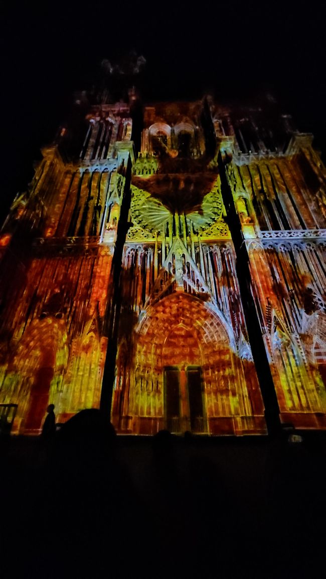 2026 - August - Lichtshow am Straßburger Münster