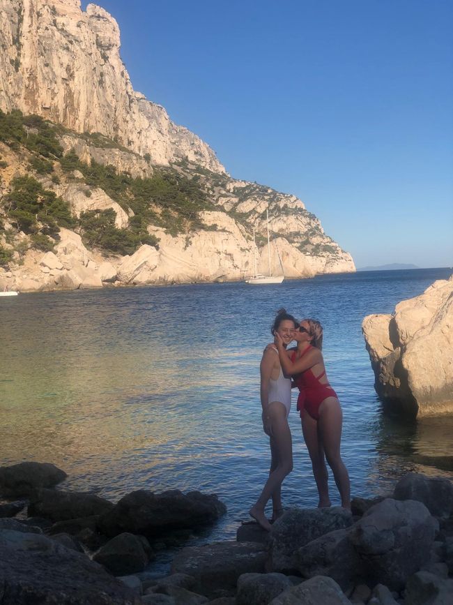 Tu che mi hai visto nascere con pochi mesi in più rispetto a te.