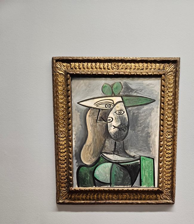 Picasso "Woman with Green Hat"