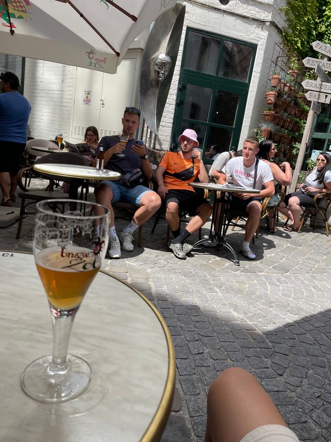 6. Die Reise nach Benelux