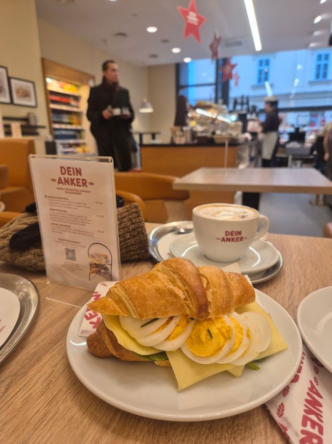 A Fairytale Christmas: Vienna, Budapest, and Bratislava Bus Tour 2025