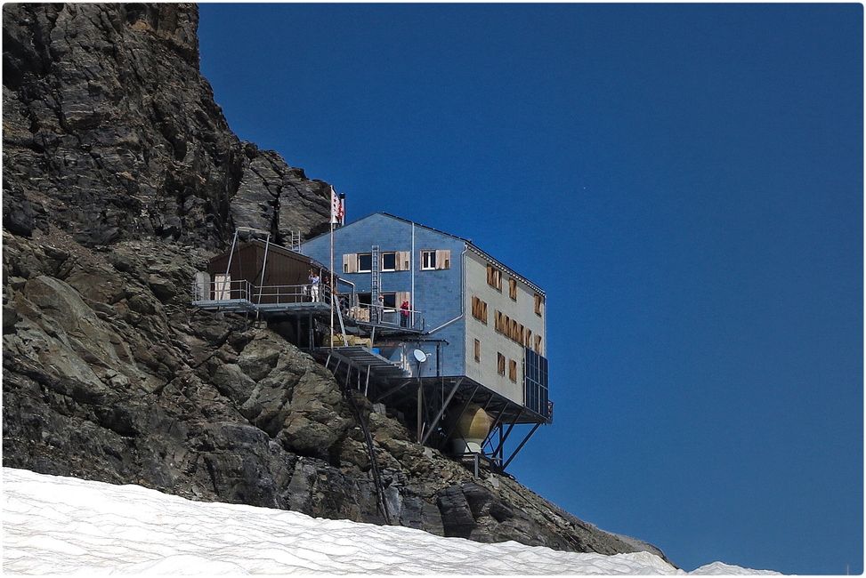 Mönchsjochhütte 3657m