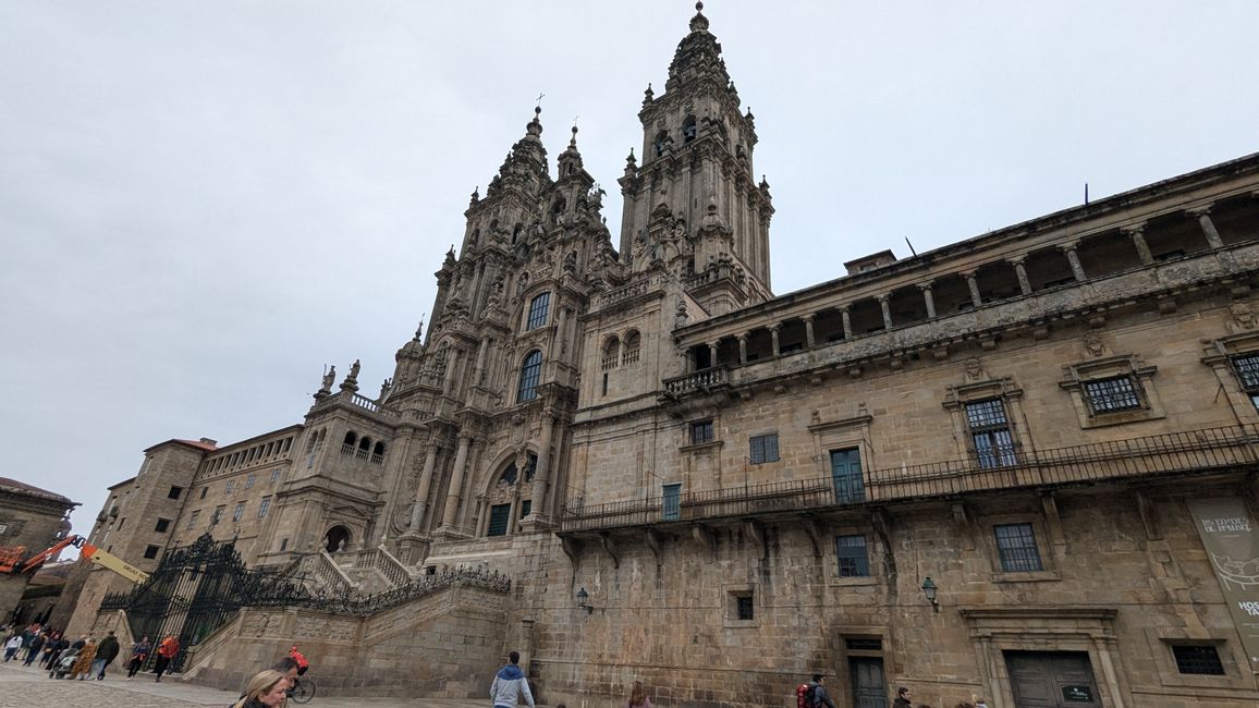 Thirteenth stage on the Camino Portugues from Padron to Santiago de Compostela