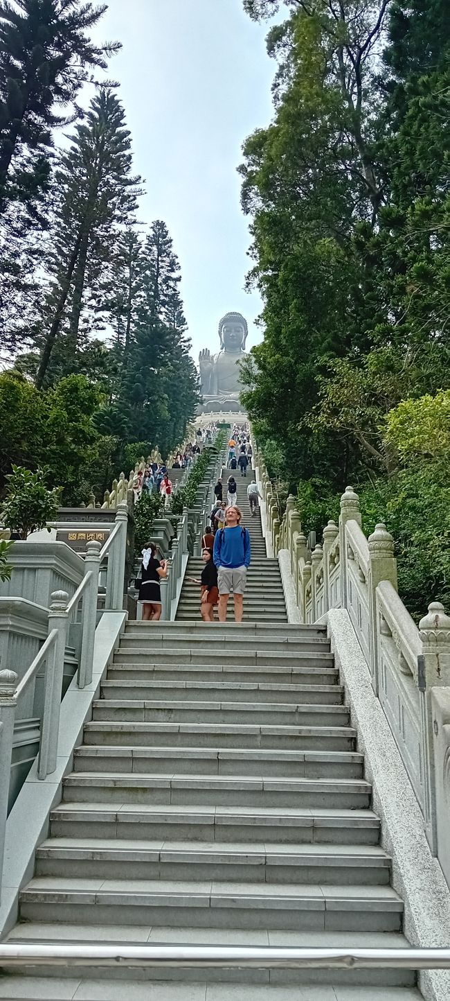 Buddha di Tian Tan