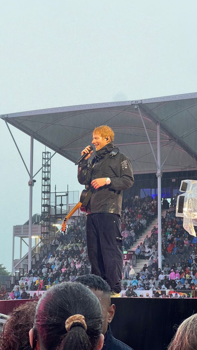 Ed Sheeran Loop-Tour