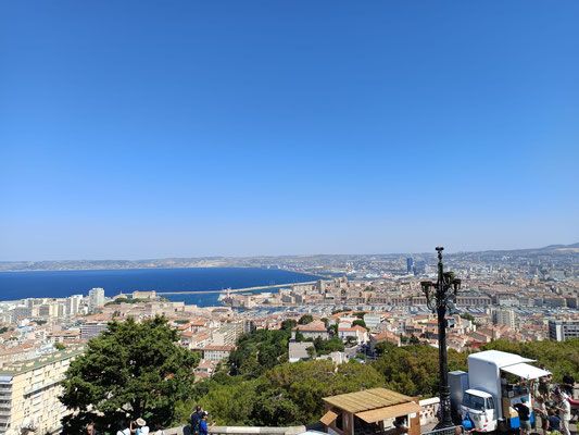 Marseille 
Hop on Hop off und zu Fuß