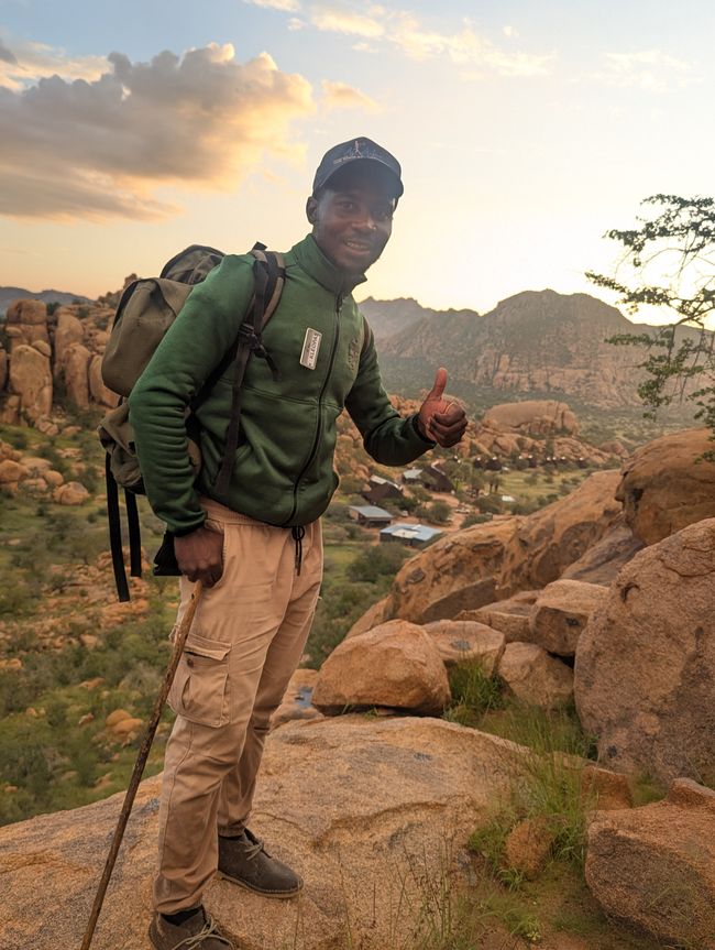 Chaîne de montagnes d'Erongo et Lodge Ai Aiba