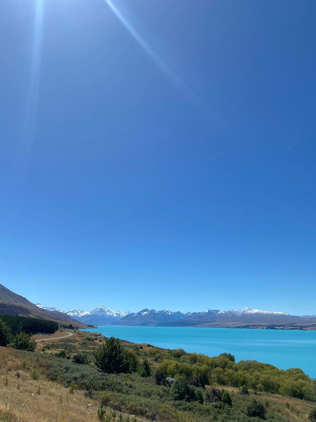 View of Mount Cook with Lake Pukaki 