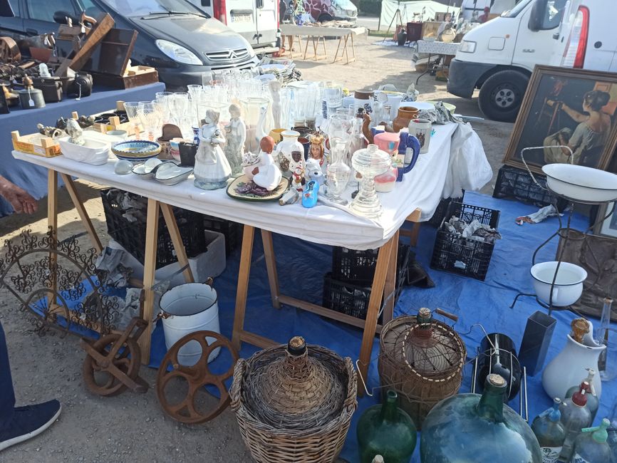 Second Hand Market 'l'Encant de l'Empordà' (Verges, Baix Empordà, Girona)