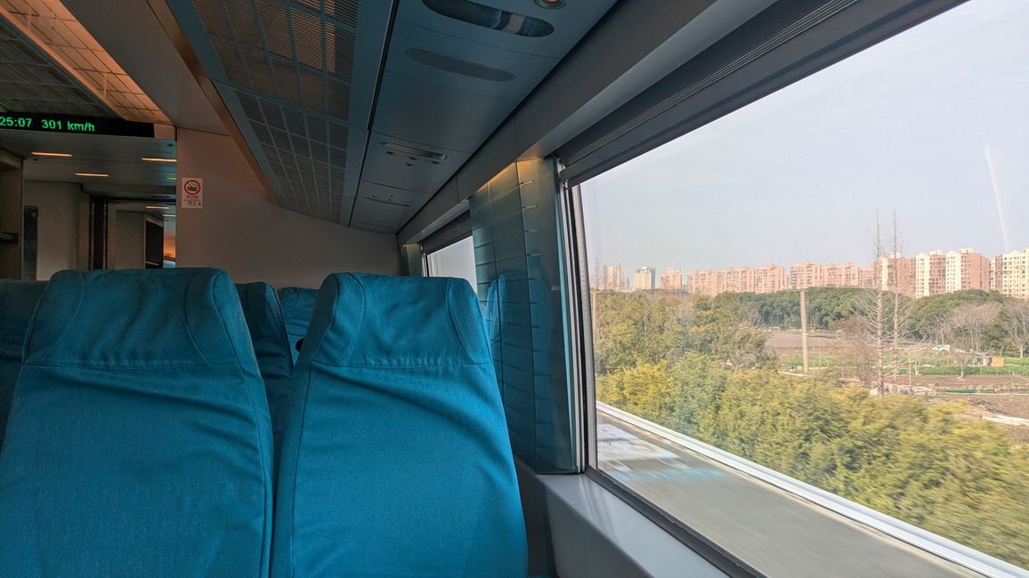 Scalo a Shanghai
