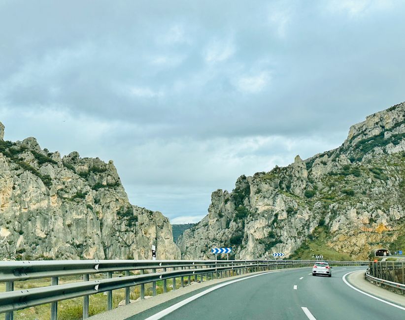 Von Salamanca nach Bilbao: Eine Reise durch Nebel, Berge und Wälder