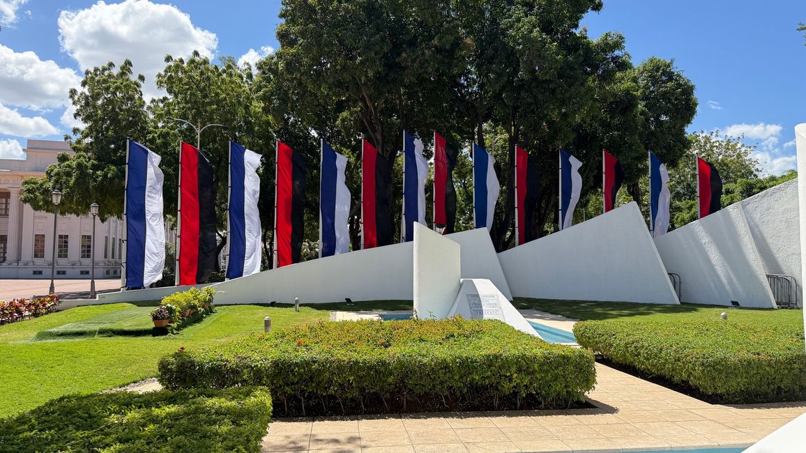 Parco Centrale / Templo de la Musica
