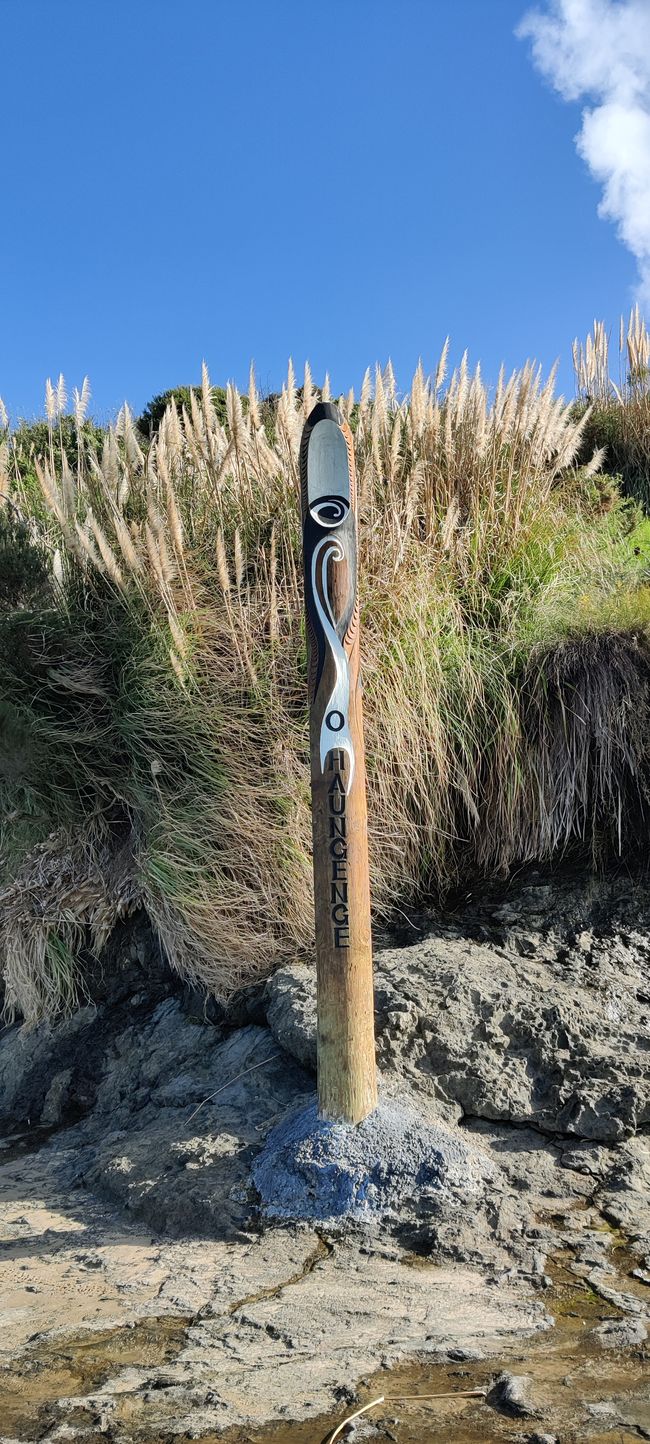 Totempfahl bei Shipwreck Bay