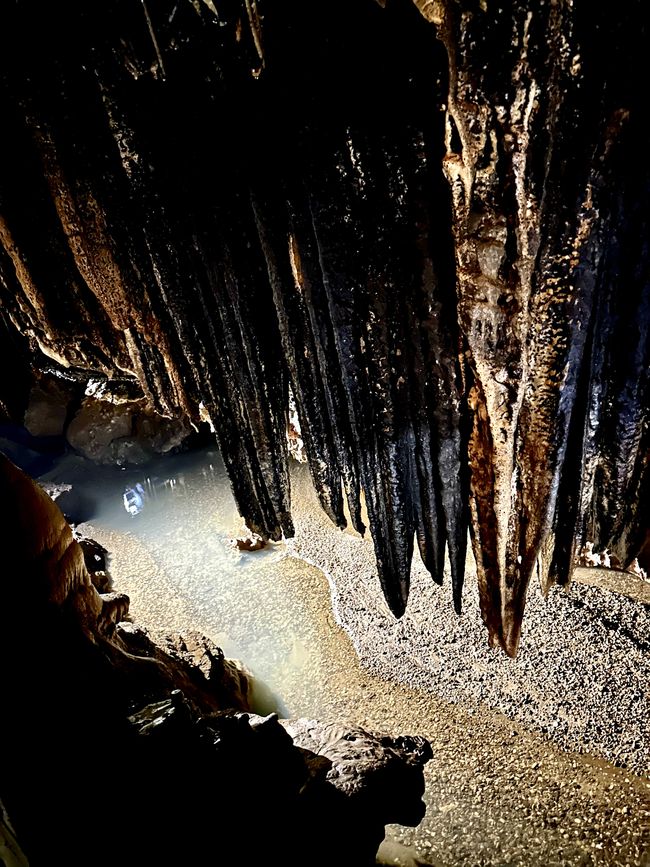 Tropfsteinhöhlenbesichtigung in Georgien - Prometheus Cave