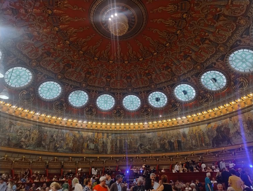 In der Konzerthalle von Bukarest 
