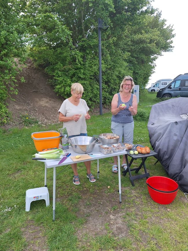 Hausfrauen am werkeln