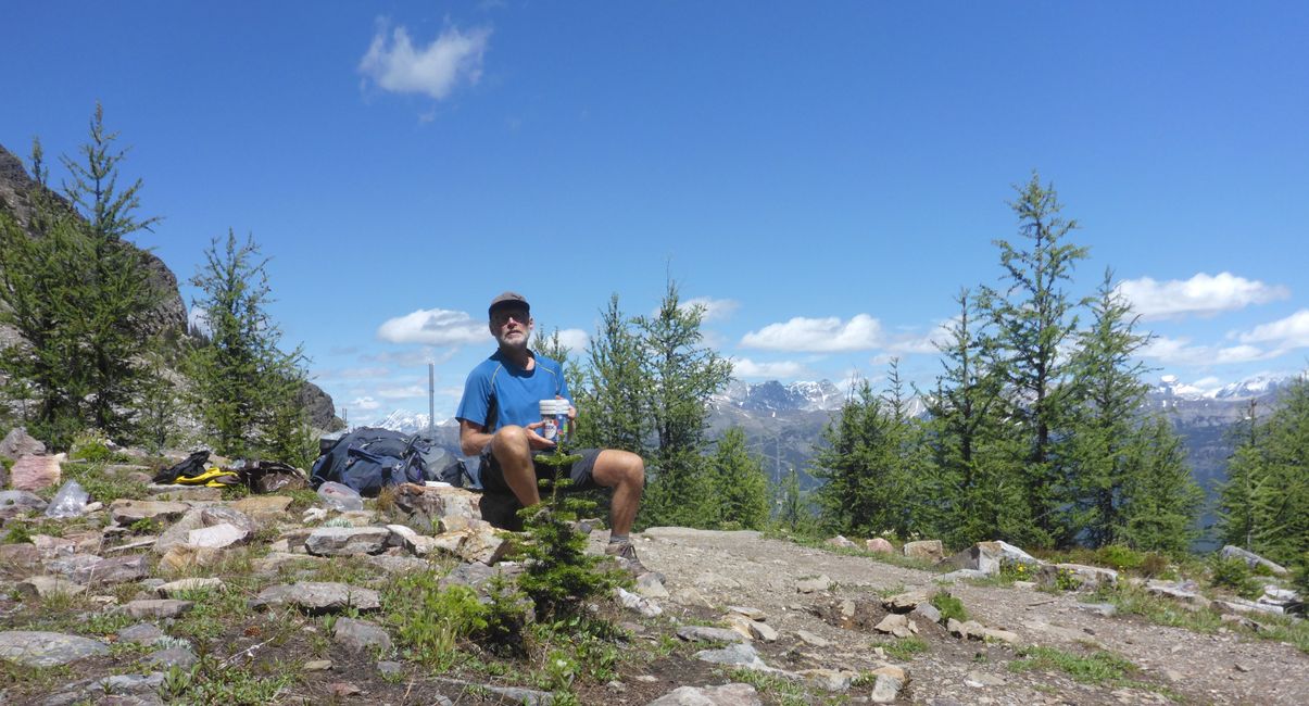 Saddleback Pass 2330m
