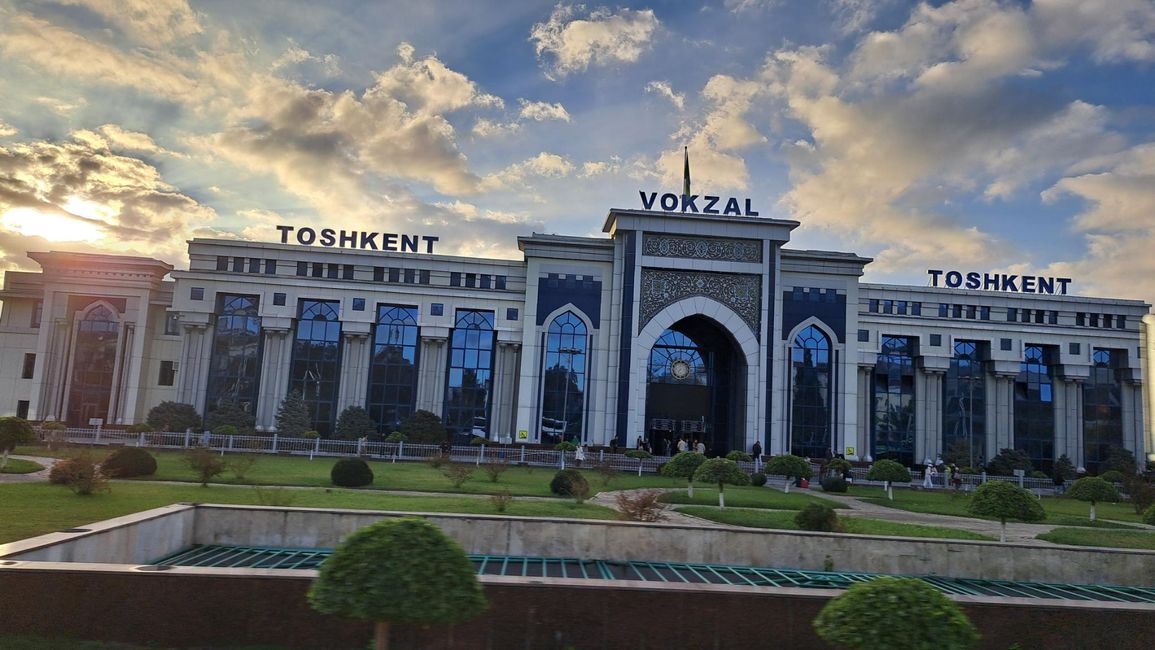 Der Bahnhof von Taschkent 