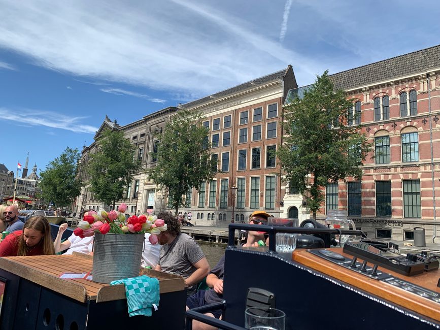 Allons-y, nous partons pour Amsterdam