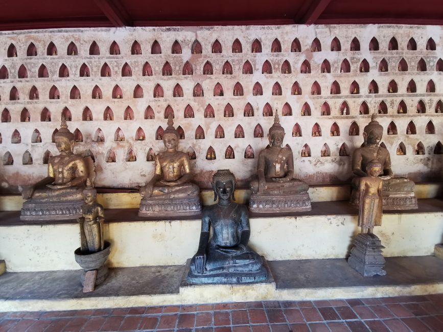 Vientiane - 1.5 days on a temple and museum tour