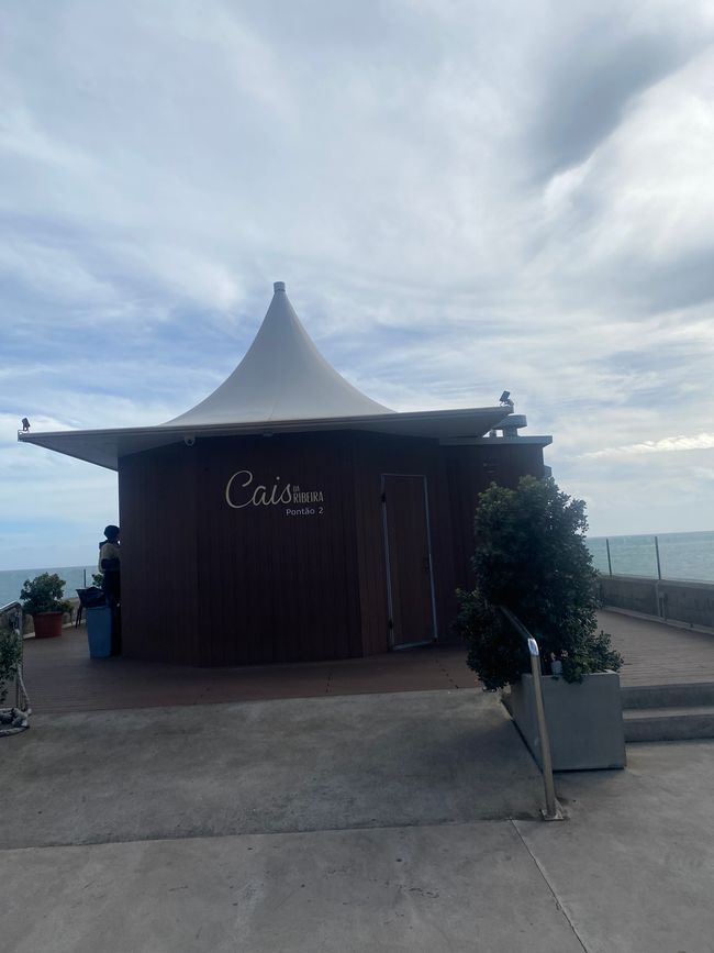 Hier gab es für uns den letzten Aperitif auf Madeira
