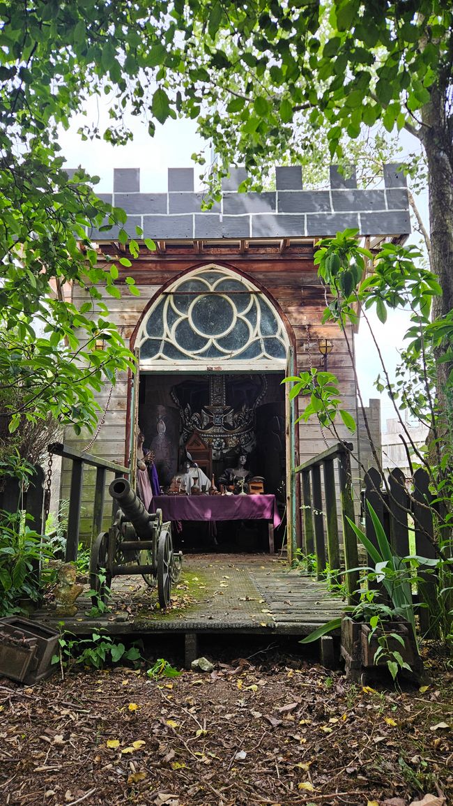 Clifden - Monkey Island - Riverton - Invercargill - Nugget Point