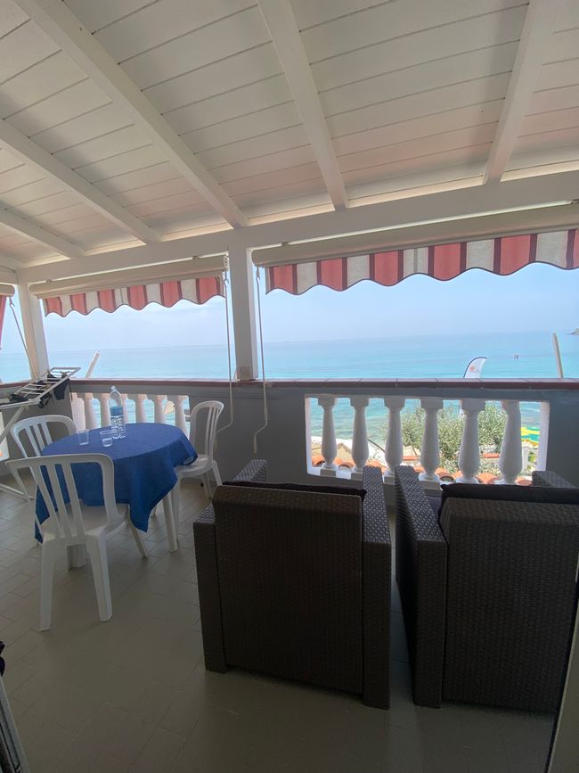Nuestra encantadora terraza del balcón