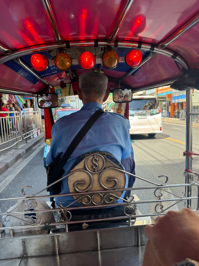 Bangkok/+2. Tag