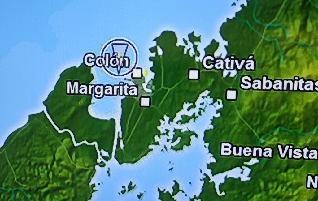 Day 41 of 175: Around the world cruise - Day passage through the Panama Canal