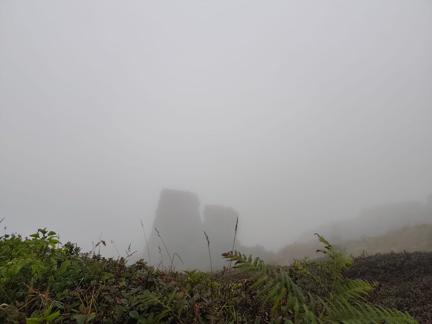 PARTE 3 – NIEBLA, TEMPLOS Y MUCHOS PASOS